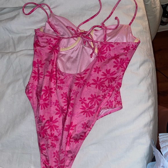 La Hearts pink hazel bustier one piece swimsuit - Picture 2 of 4